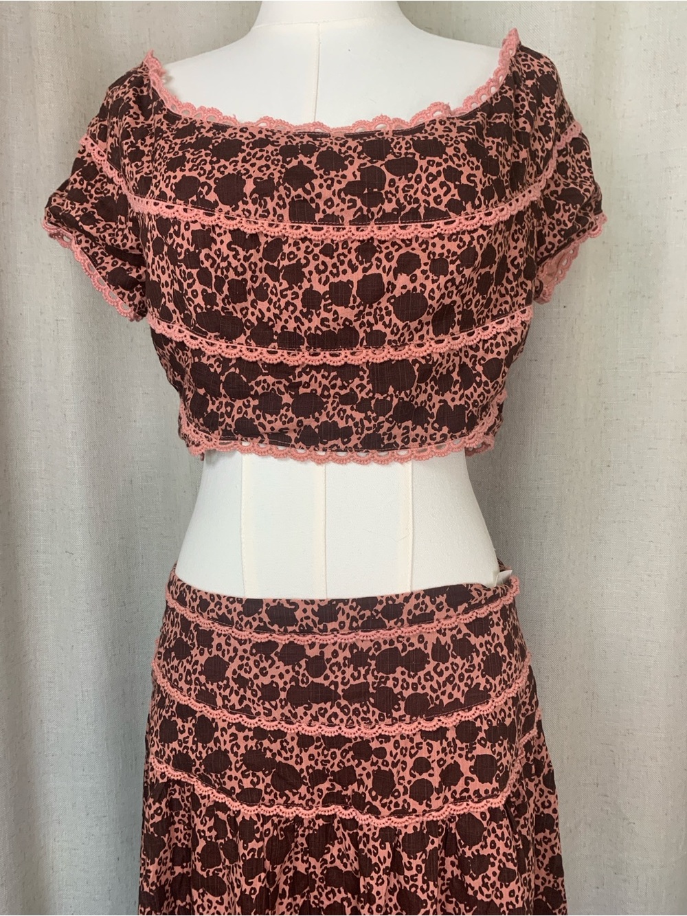Anthropologie NEW Dusty Rose Two-Piece Matching Set | Top 4 | Skirt 6 - Picture 3 of 10